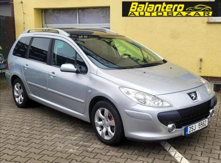Peugeot - 307