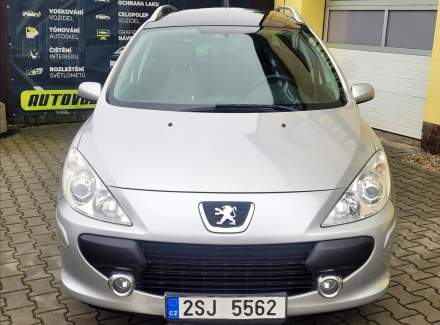 Peugeot - 307
