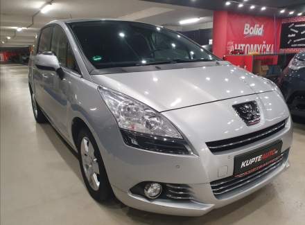 Peugeot - 5008