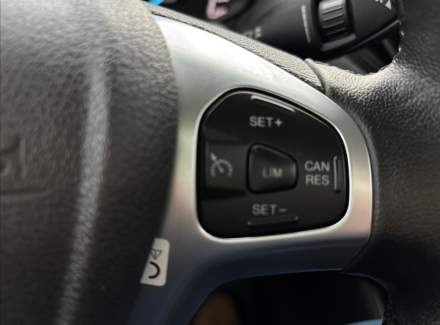 Ford - Tourneo Courier