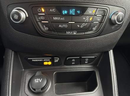 Ford - Tourneo Courier