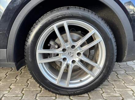 Porsche - Cayenne