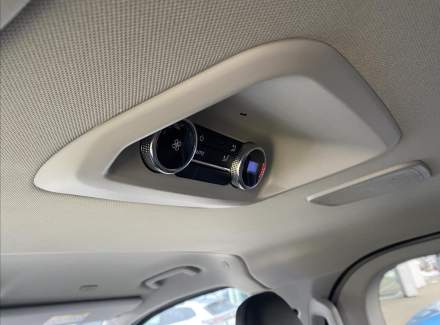 Volkswagen - Caravelle