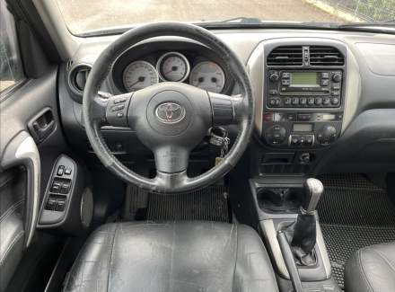 Toyota - RAV 4