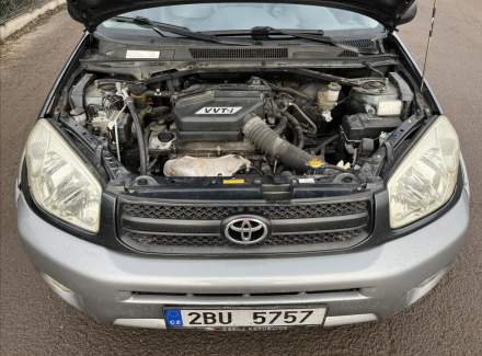 Toyota - RAV 4