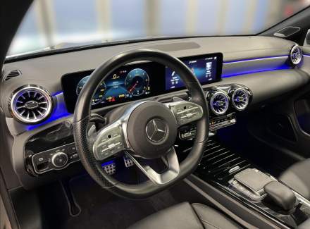 Mercedes-Benz - CLA