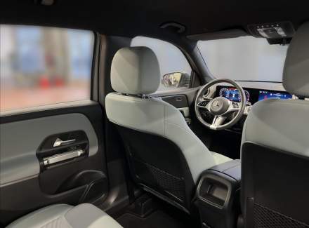 Mercedes-Benz - GLB