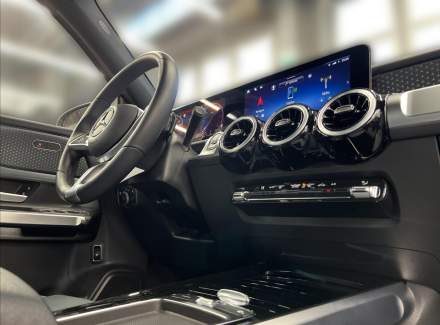 Mercedes-Benz - GLB