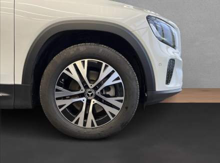 Mercedes-Benz - GLB