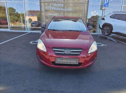Kia - Cee'd