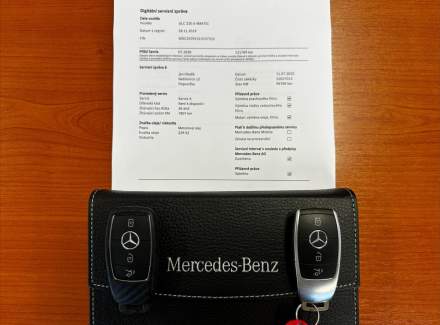 Mercedes-Benz - GLC