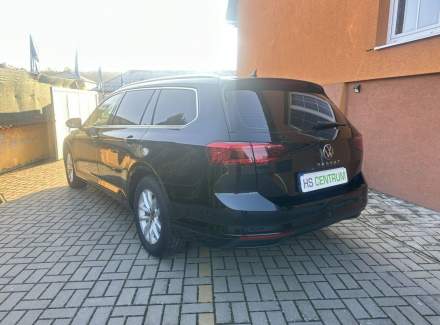 Volkswagen - Passat