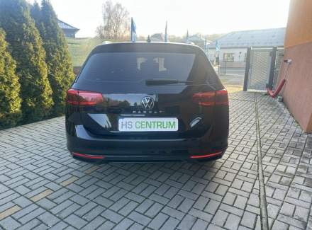 Volkswagen - Passat