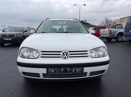 Volkswagen - Golf