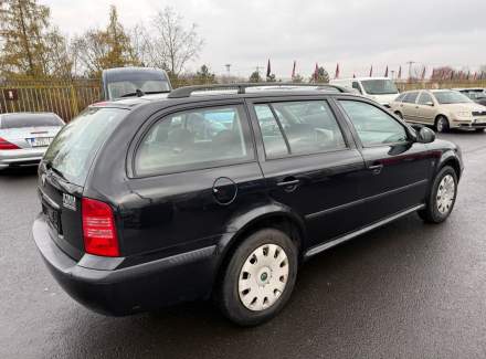 Škoda - Octavia