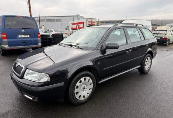Škoda - Octavia