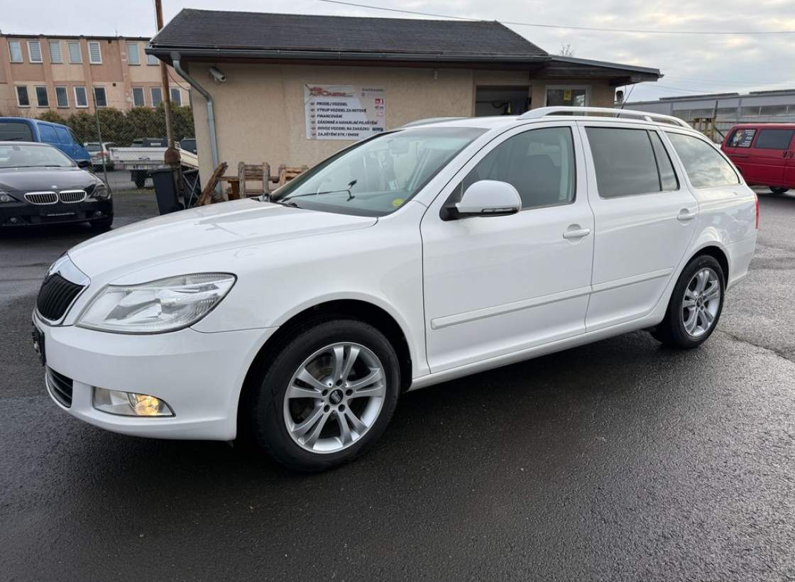 Škoda - Octavia