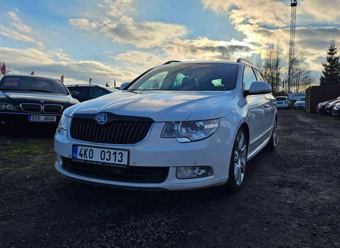 Škoda - Superb