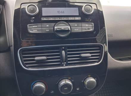 Renault - Clio