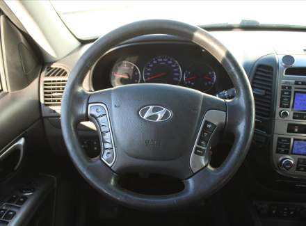 Hyundai - Santa FE