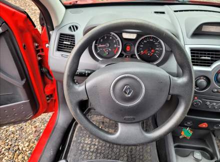 Renault - Megane