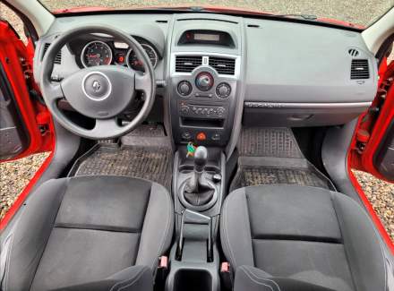 Renault - Megane