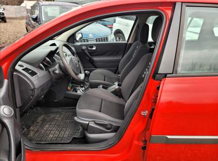 Renault - Megane
