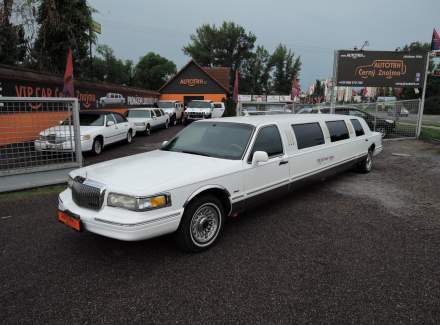 Lincoln - Town Car