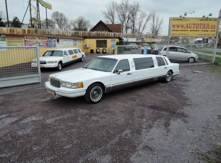 Lincoln - Town Car