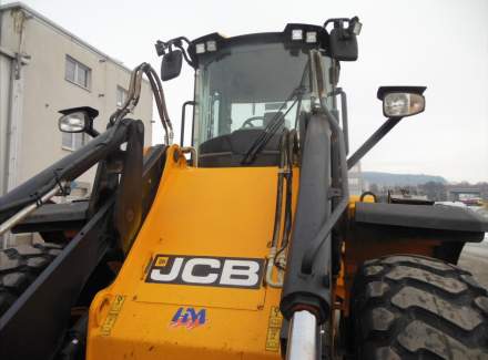 JCB