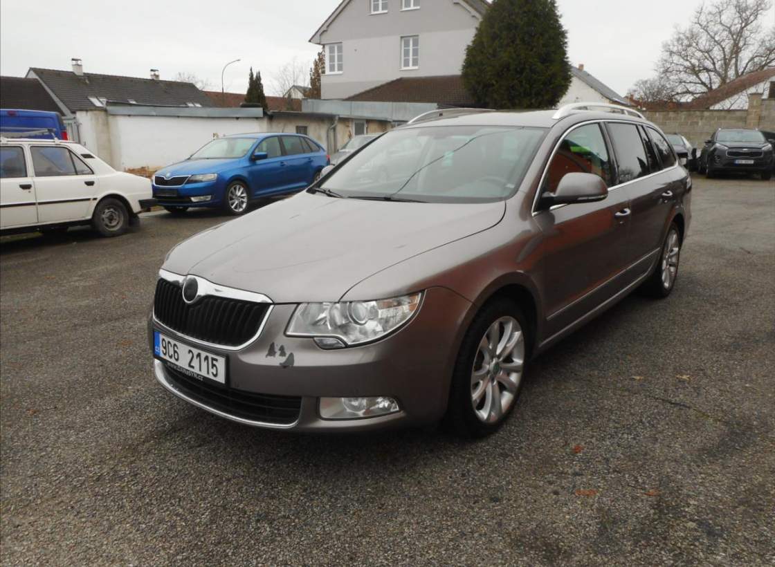 Škoda - Superb