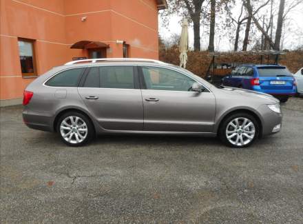 Škoda - Superb