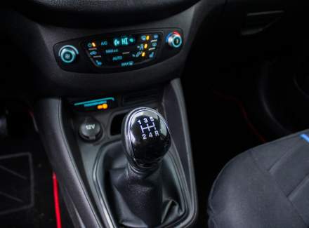 Ford - Tourneo Courier