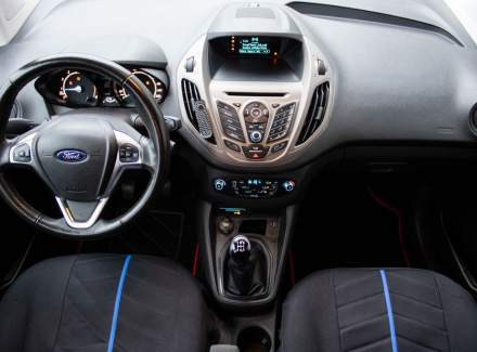 Ford - Tourneo Courier