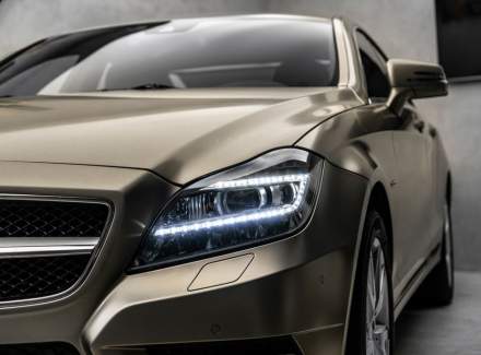 Mercedes-Benz - CLS