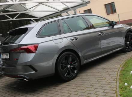 Škoda - Octavia