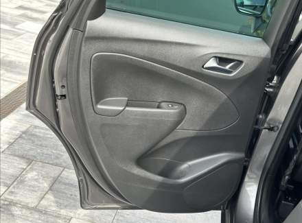 Opel - Crossland X