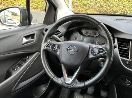Opel - Crossland X