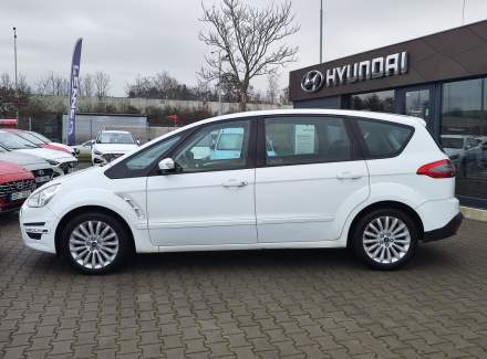 Ford - S-MAX