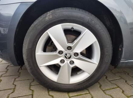 Škoda - Octavia