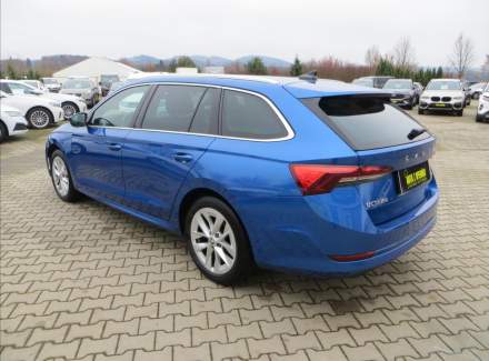 Škoda - Octavia