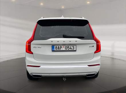 Volvo - XC90