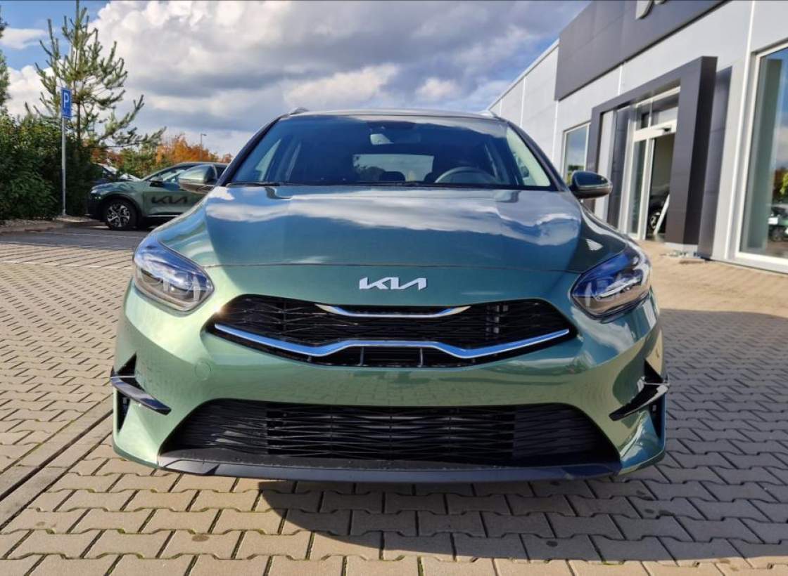Kia - Cee'd