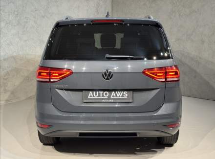 Volkswagen - Touran