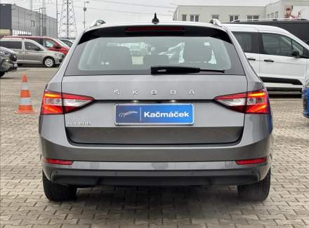 Škoda - Superb