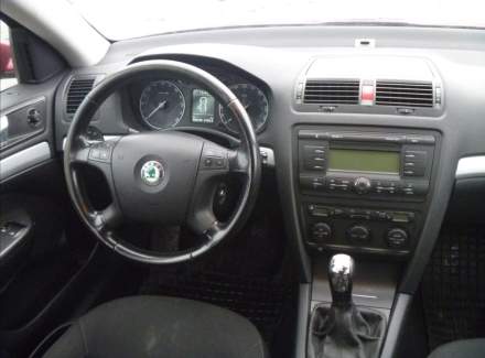 Škoda - Octavia