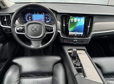 Volvo - V90