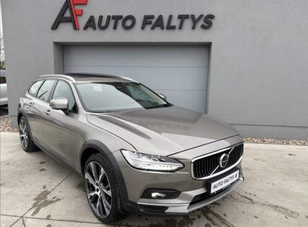 Volvo - V90