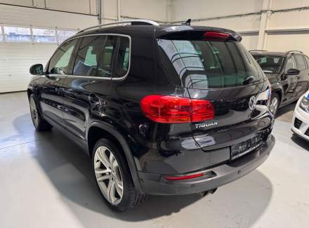 Volkswagen - Tiguan