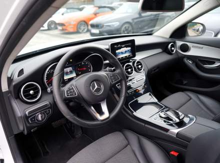 Mercedes-Benz - C-class